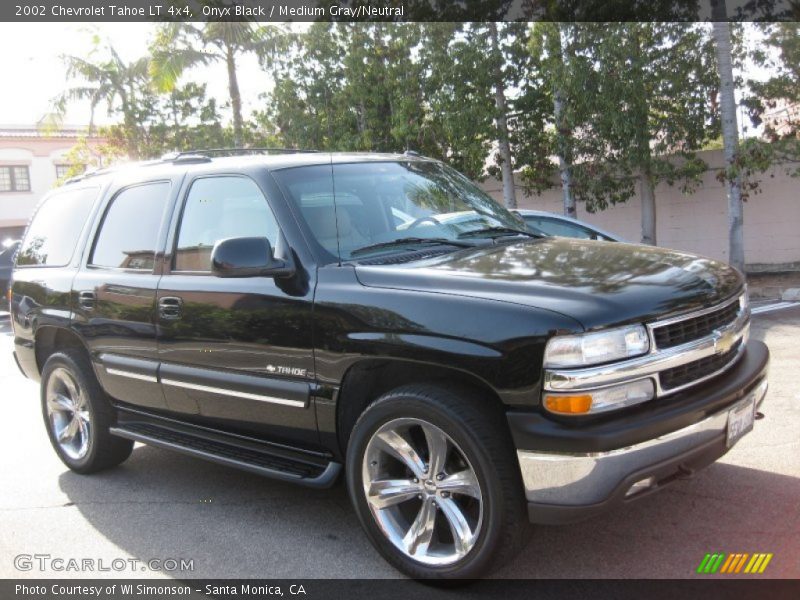 Onyx Black / Medium Gray/Neutral 2002 Chevrolet Tahoe LT 4x4
