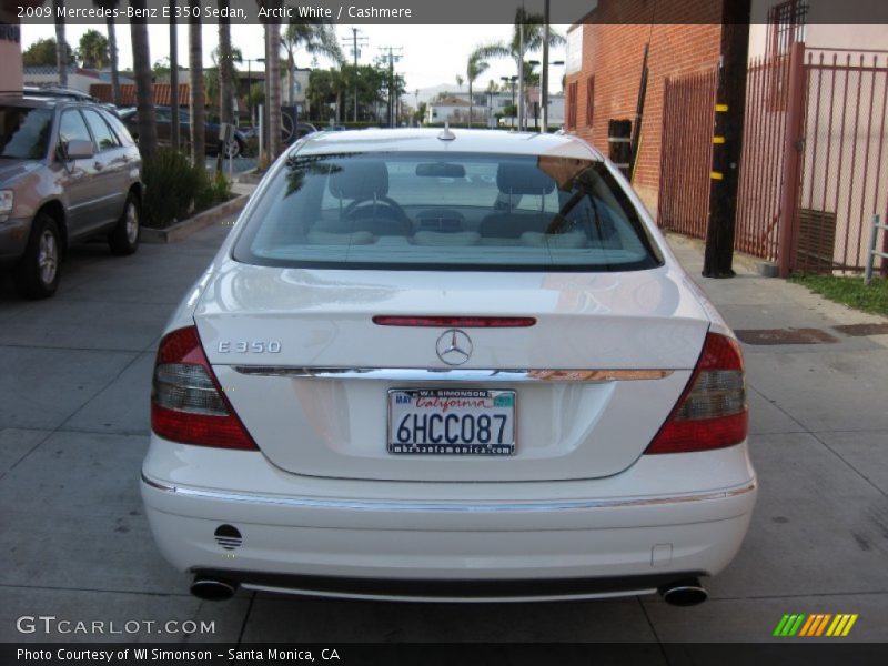 Arctic White / Cashmere 2009 Mercedes-Benz E 350 Sedan