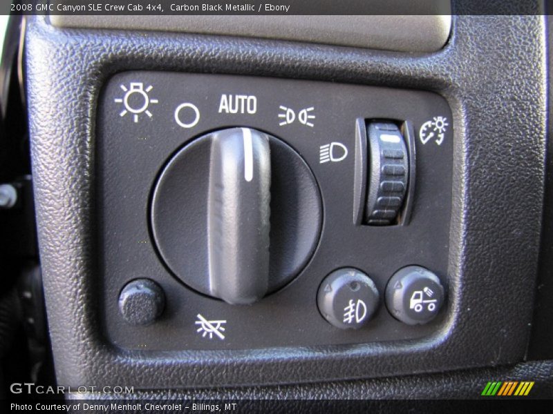 Controls of 2008 Canyon SLE Crew Cab 4x4