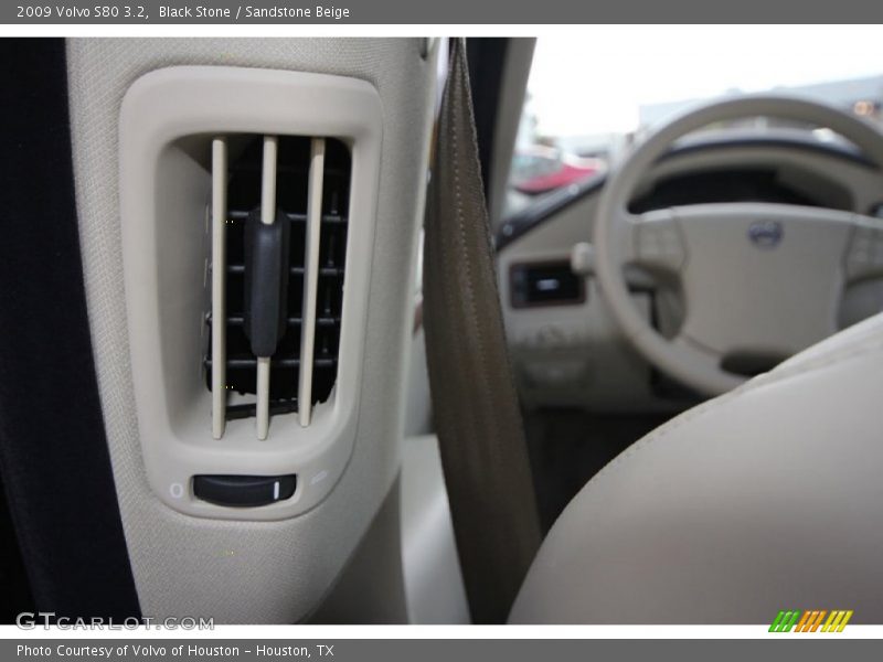 Black Stone / Sandstone Beige 2009 Volvo S80 3.2