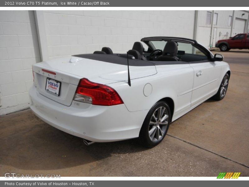 Ice White / Cacao/Off Black 2012 Volvo C70 T5 Platinum