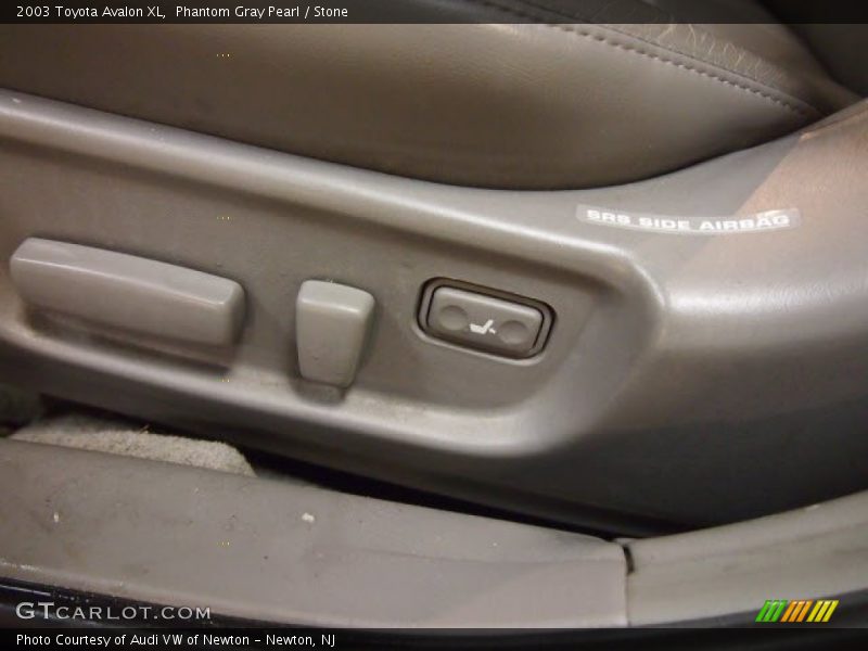 Phantom Gray Pearl / Stone 2003 Toyota Avalon XL