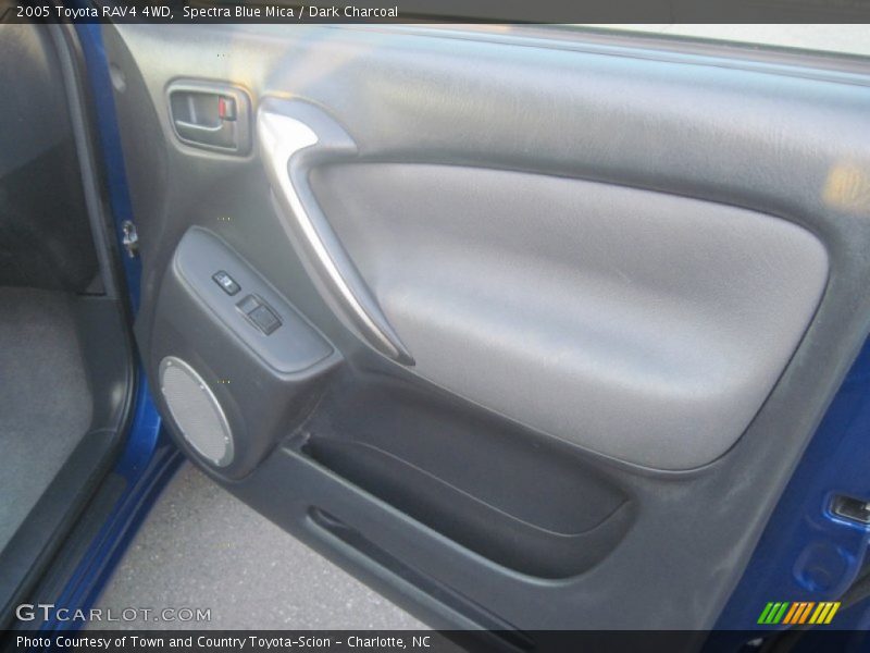 Spectra Blue Mica / Dark Charcoal 2005 Toyota RAV4 4WD
