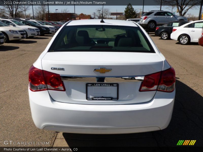 Summit White / Jet Black/Medium Titanium 2011 Chevrolet Cruze LS