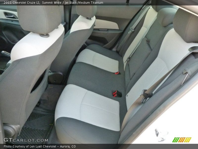 Summit White / Jet Black/Medium Titanium 2011 Chevrolet Cruze LS