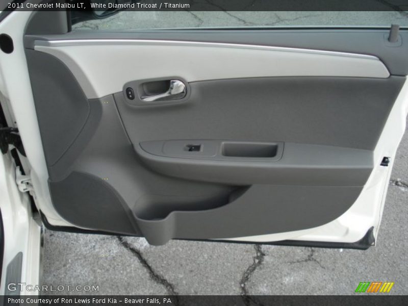 White Diamond Tricoat / Titanium 2011 Chevrolet Malibu LT
