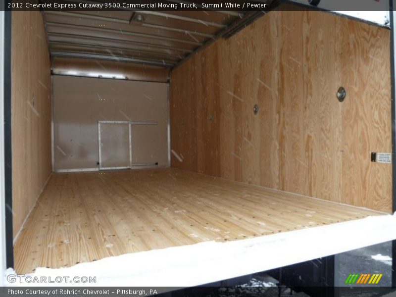 Summit White / Pewter 2012 Chevrolet Express Cutaway 3500 Commercial Moving Truck