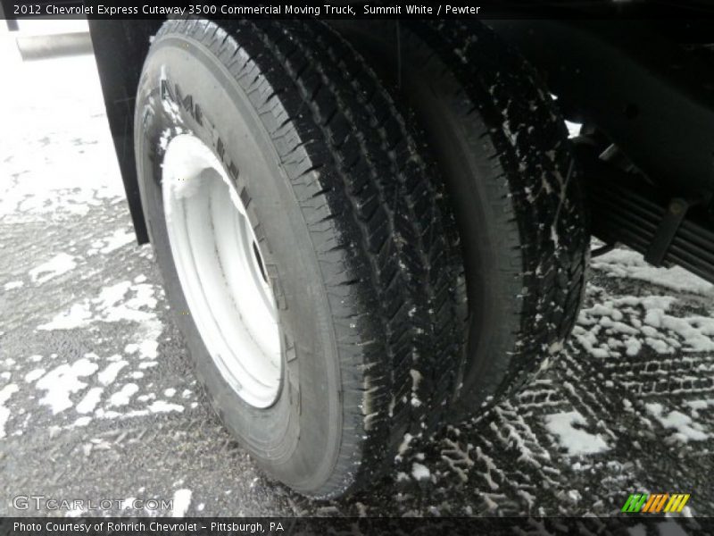 Summit White / Pewter 2012 Chevrolet Express Cutaway 3500 Commercial Moving Truck