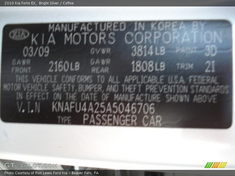 Bright Silver / Coffee 2010 Kia Forte EX
