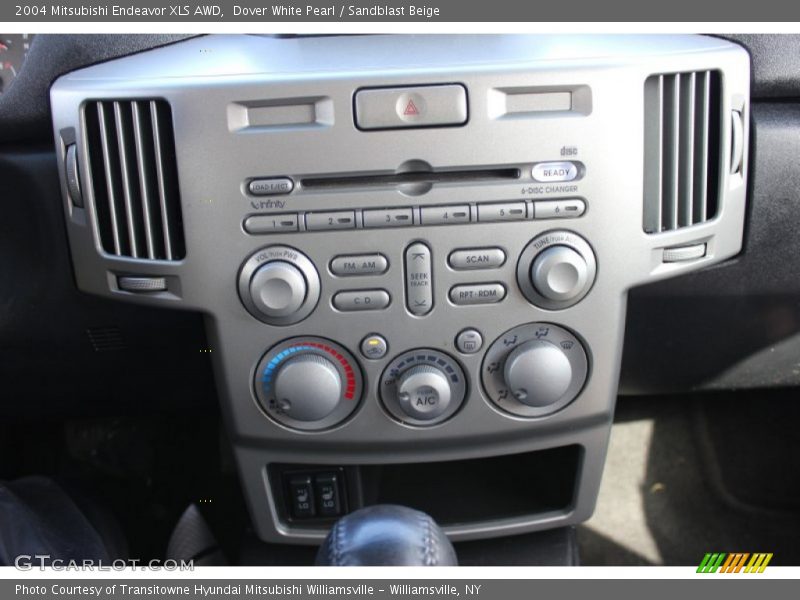 Dover White Pearl / Sandblast Beige 2004 Mitsubishi Endeavor XLS AWD