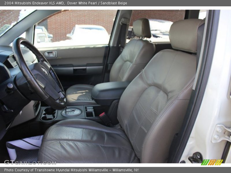 Dover White Pearl / Sandblast Beige 2004 Mitsubishi Endeavor XLS AWD