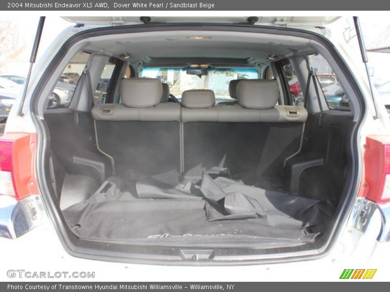 Dover White Pearl / Sandblast Beige 2004 Mitsubishi Endeavor XLS AWD