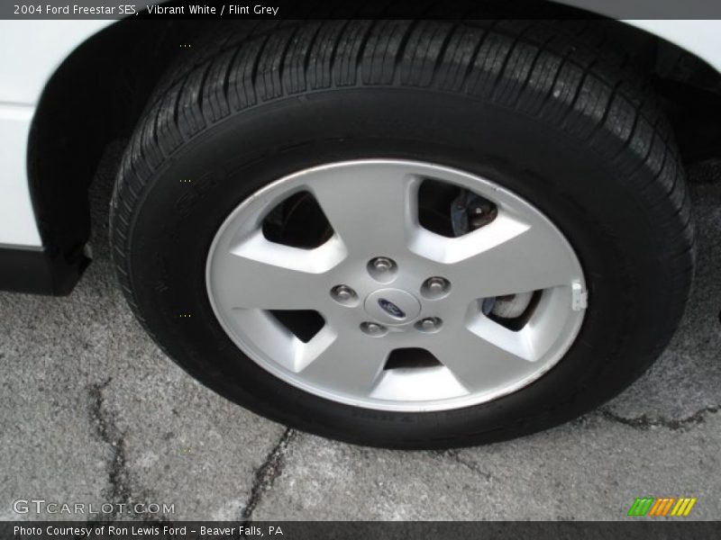 Vibrant White / Flint Grey 2004 Ford Freestar SES