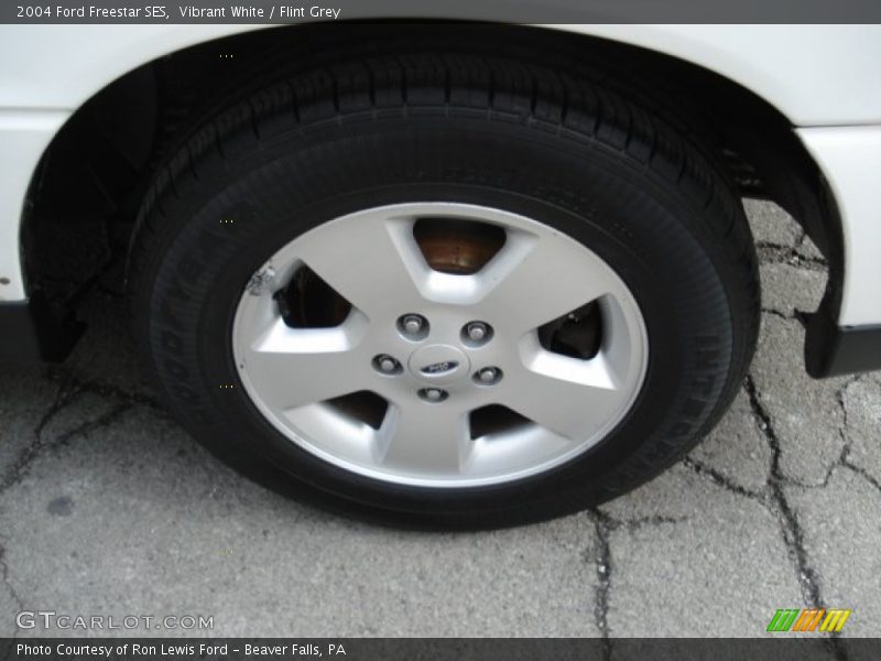 Vibrant White / Flint Grey 2004 Ford Freestar SES