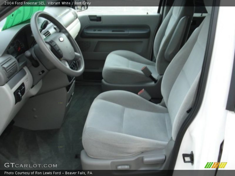 Vibrant White / Flint Grey 2004 Ford Freestar SES