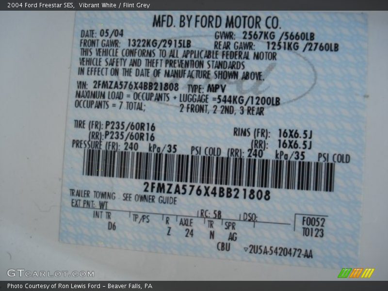 Vibrant White / Flint Grey 2004 Ford Freestar SES