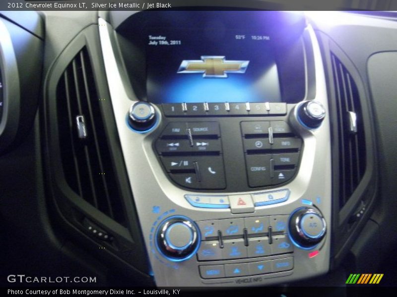 Silver Ice Metallic / Jet Black 2012 Chevrolet Equinox LT