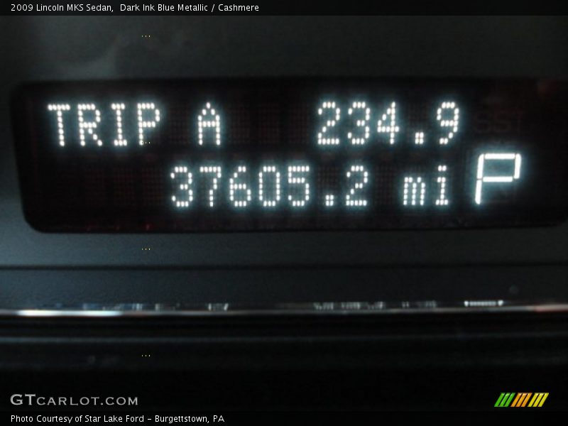Dark Ink Blue Metallic / Cashmere 2009 Lincoln MKS Sedan