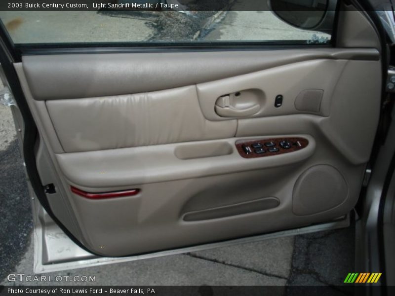 Light Sandrift Metallic / Taupe 2003 Buick Century Custom