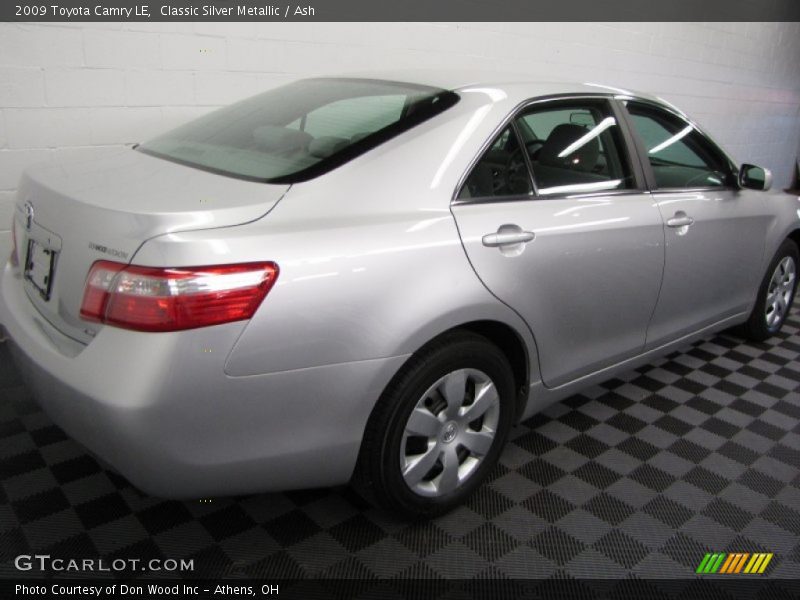 Classic Silver Metallic / Ash 2009 Toyota Camry LE