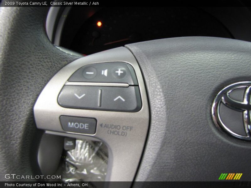 Classic Silver Metallic / Ash 2009 Toyota Camry LE