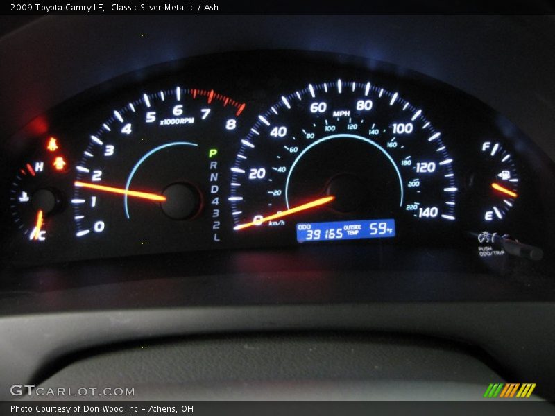 Classic Silver Metallic / Ash 2009 Toyota Camry LE