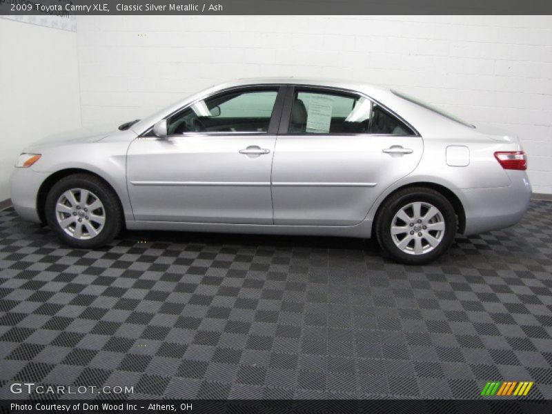 Classic Silver Metallic / Ash 2009 Toyota Camry XLE