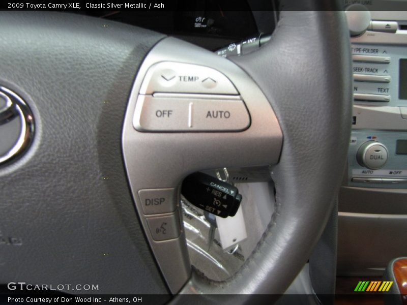 Classic Silver Metallic / Ash 2009 Toyota Camry XLE