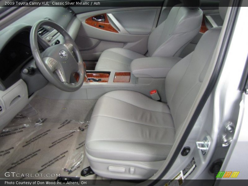 Classic Silver Metallic / Ash 2009 Toyota Camry XLE