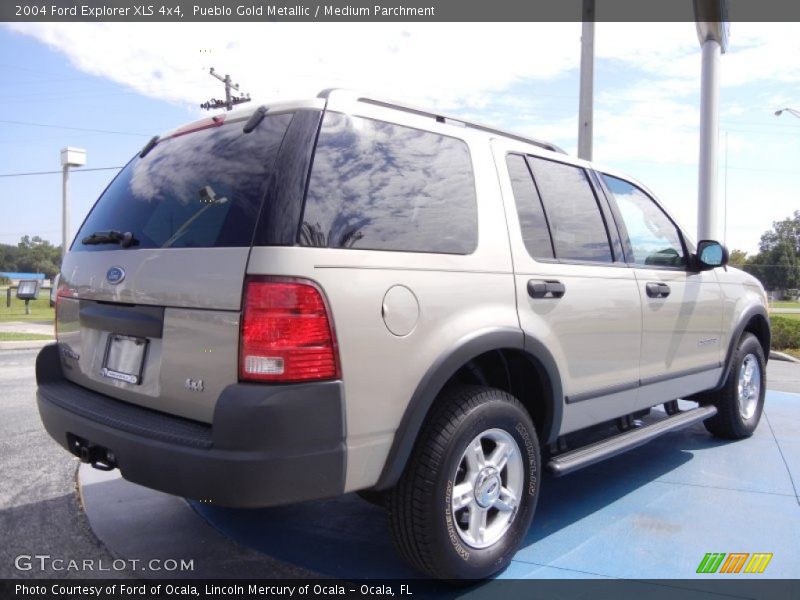 Pueblo Gold Metallic / Medium Parchment 2004 Ford Explorer XLS 4x4
