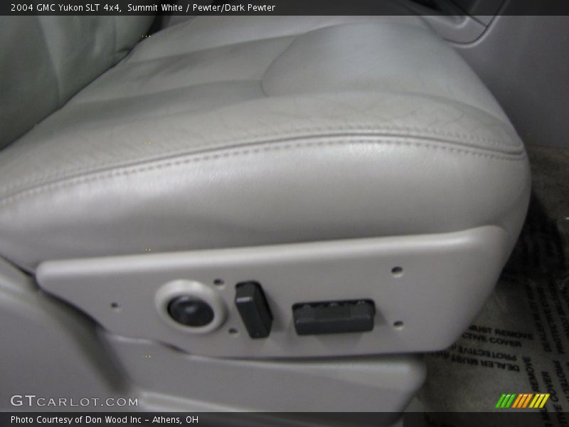 Summit White / Pewter/Dark Pewter 2004 GMC Yukon SLT 4x4