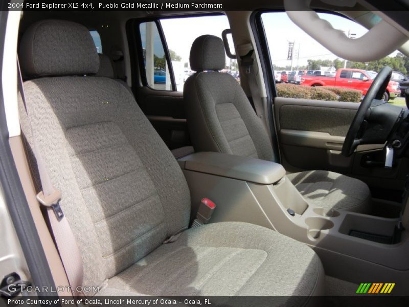 Pueblo Gold Metallic / Medium Parchment 2004 Ford Explorer XLS 4x4