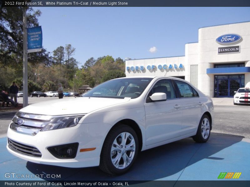 White Platinum Tri-Coat / Medium Light Stone 2012 Ford Fusion SE