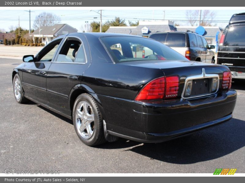 Black / Deep Charcoal 2002 Lincoln LS V8