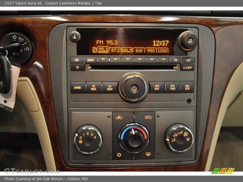 Golden Cashmere Metallic / Tan 2007 Saturn Aura XE