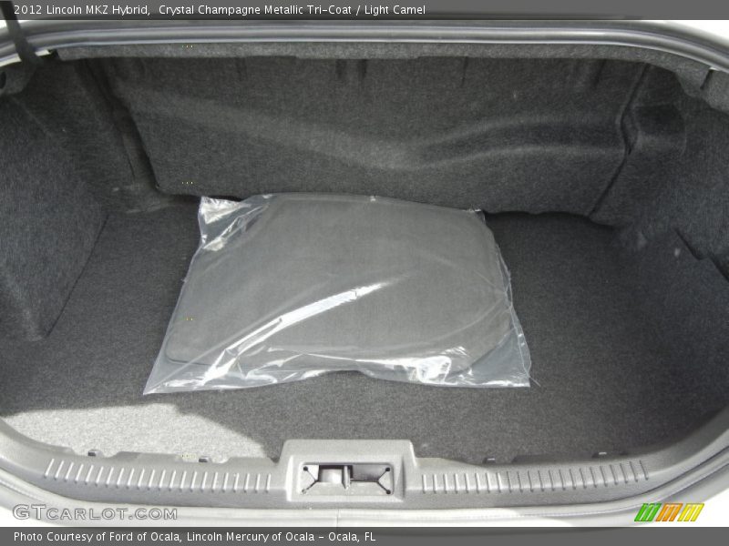 Crystal Champagne Metallic Tri-Coat / Light Camel 2012 Lincoln MKZ Hybrid