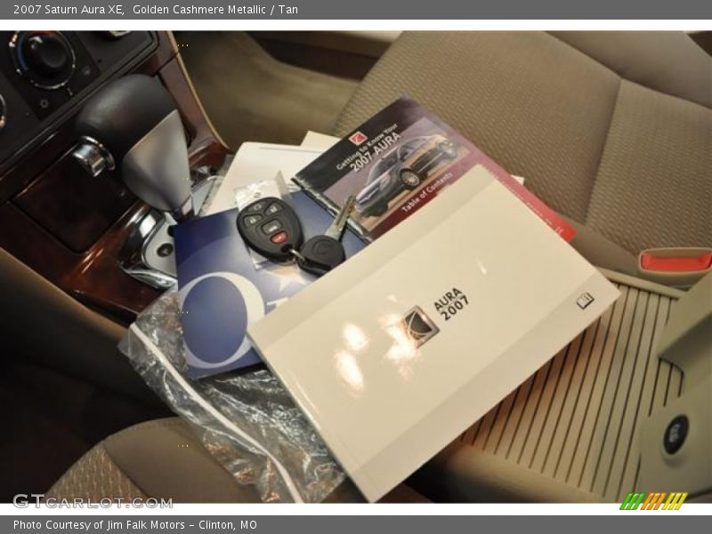 Golden Cashmere Metallic / Tan 2007 Saturn Aura XE