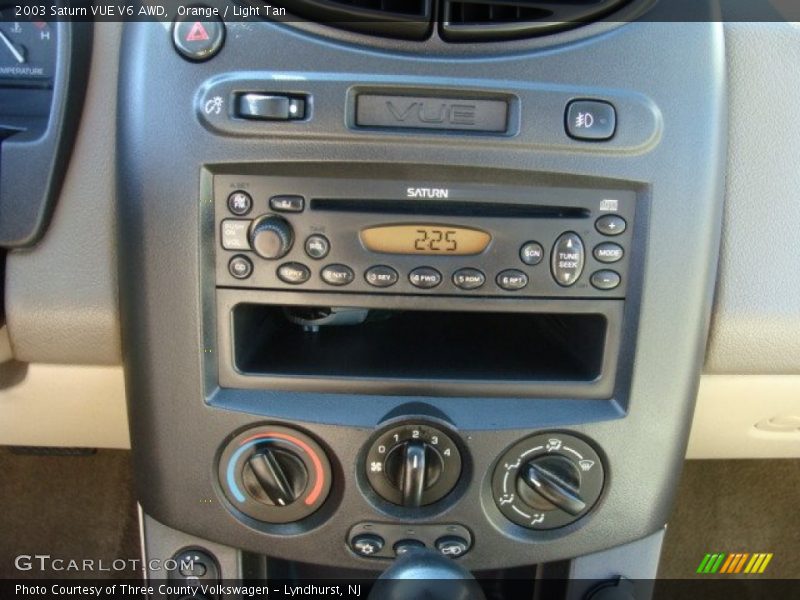 Orange / Light Tan 2003 Saturn VUE V6 AWD