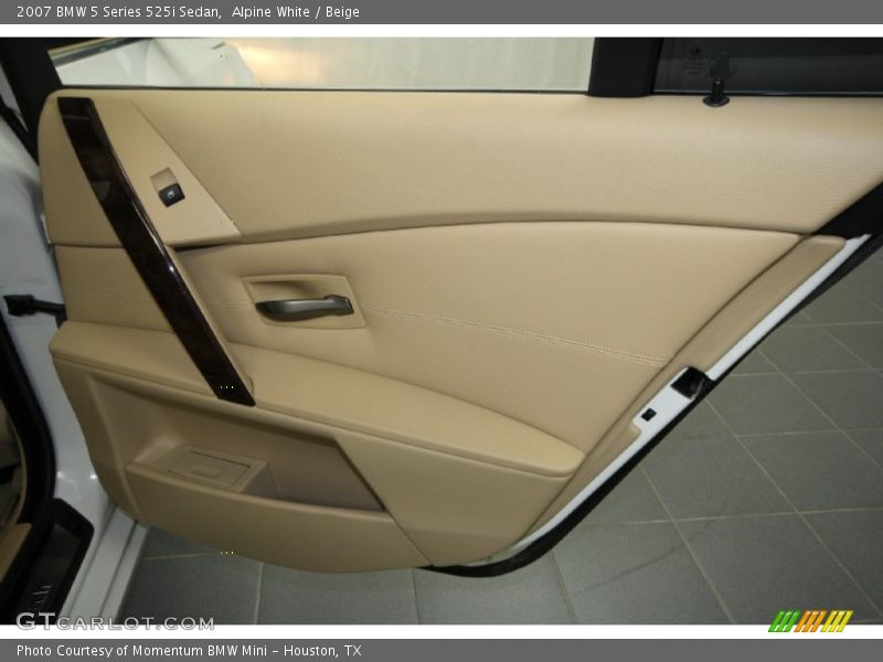Alpine White / Beige 2007 BMW 5 Series 525i Sedan