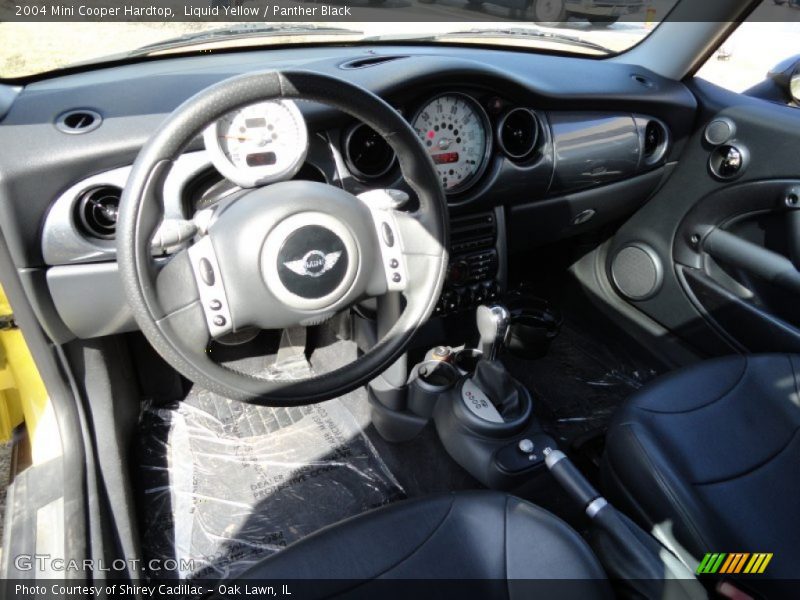 Liquid Yellow / Panther Black 2004 Mini Cooper Hardtop