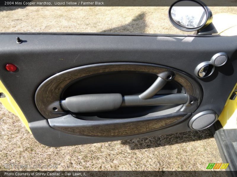Liquid Yellow / Panther Black 2004 Mini Cooper Hardtop
