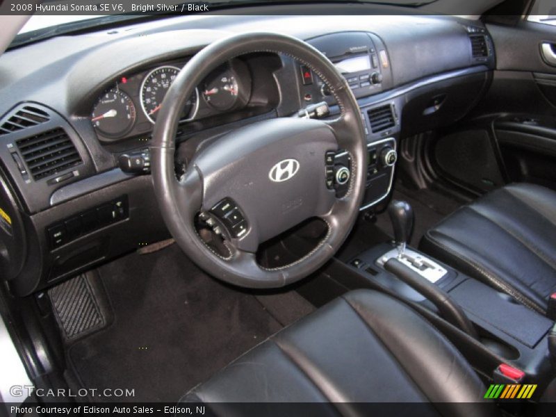 Bright Silver / Black 2008 Hyundai Sonata SE V6