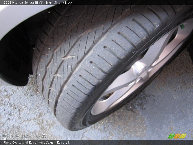 Bright Silver / Black 2008 Hyundai Sonata SE V6