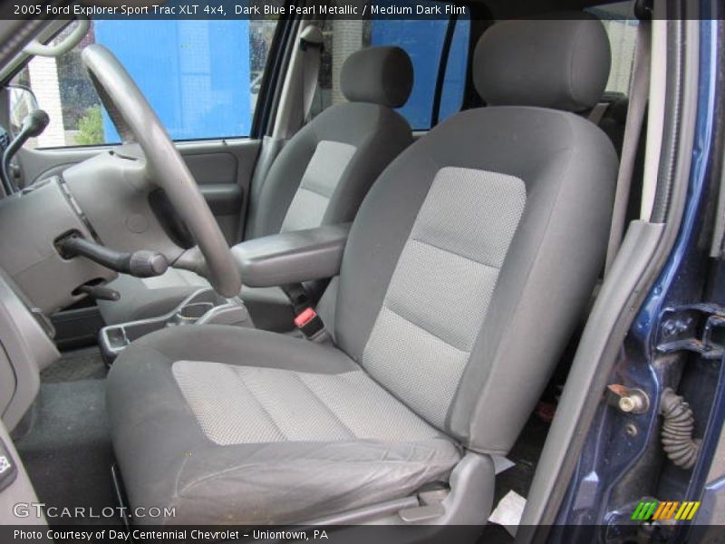 Dark Blue Pearl Metallic / Medium Dark Flint 2005 Ford Explorer Sport Trac XLT 4x4