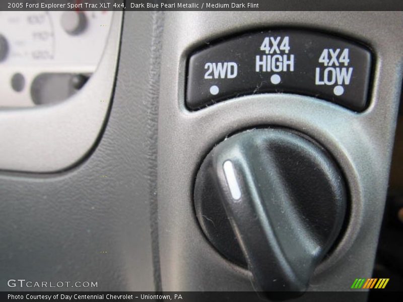 Dark Blue Pearl Metallic / Medium Dark Flint 2005 Ford Explorer Sport Trac XLT 4x4