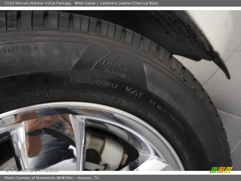 White Suede / Cashmere Leather/Charcoal Black 2009 Mercury Mariner VOGA Package
