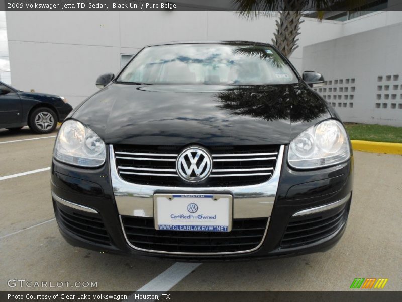 Black Uni / Pure Beige 2009 Volkswagen Jetta TDI Sedan