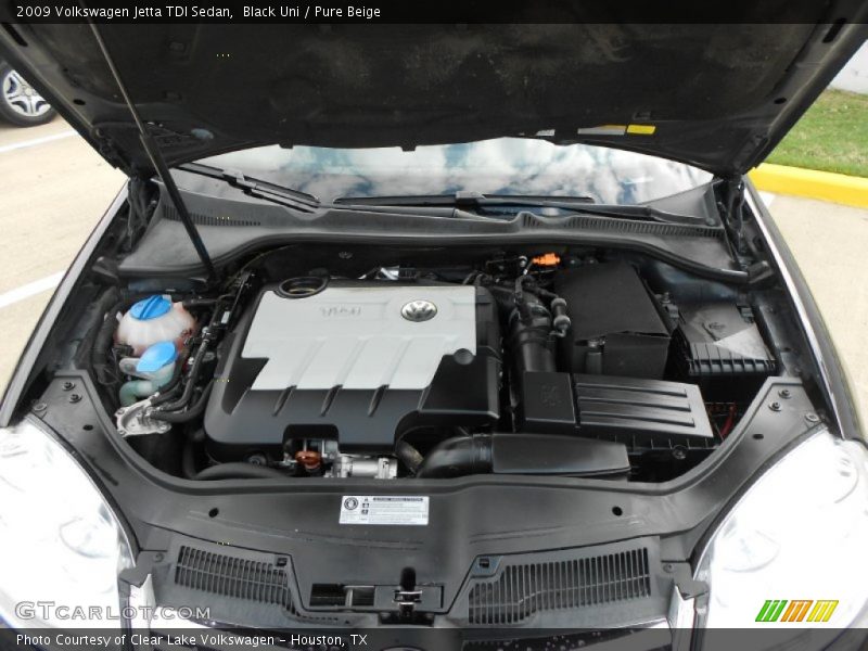 Black Uni / Pure Beige 2009 Volkswagen Jetta TDI Sedan