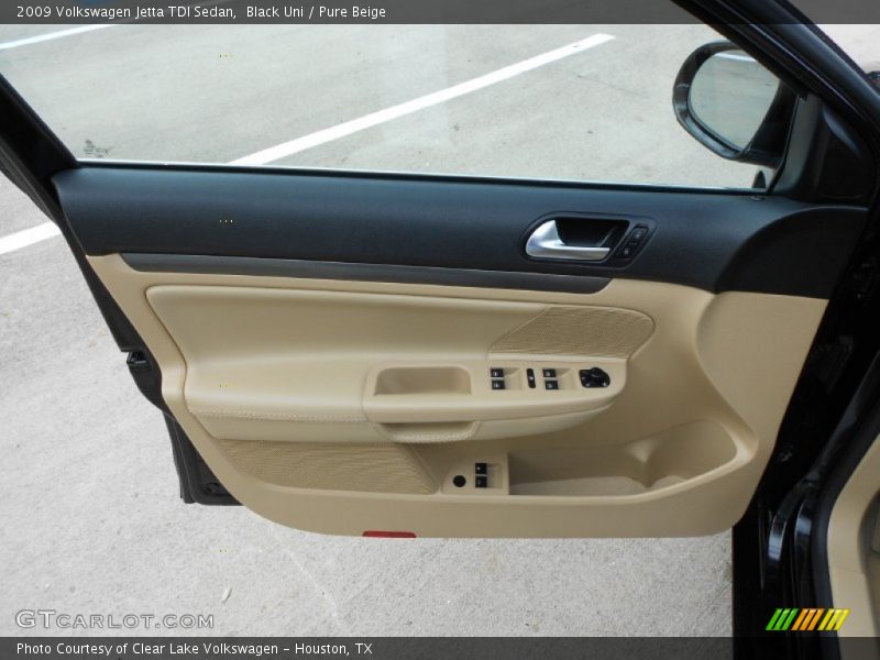 Black Uni / Pure Beige 2009 Volkswagen Jetta TDI Sedan