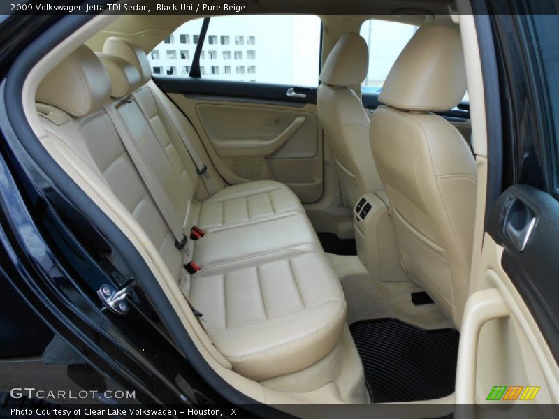Black Uni / Pure Beige 2009 Volkswagen Jetta TDI Sedan